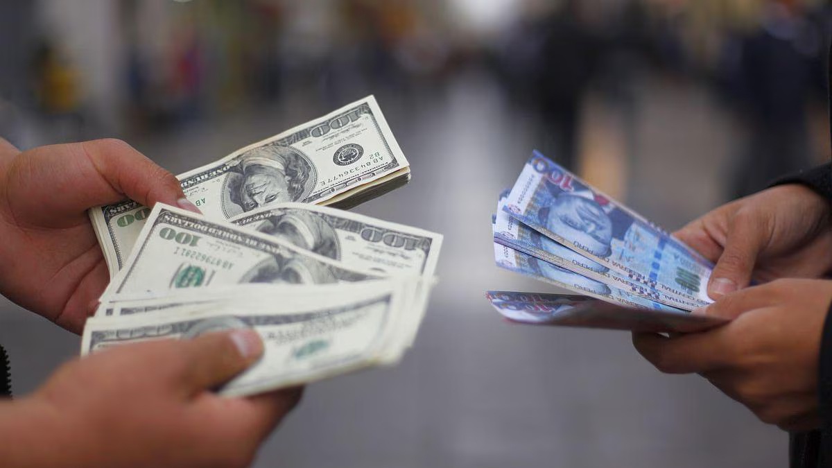 Taxi tours with payments in soles and dollars